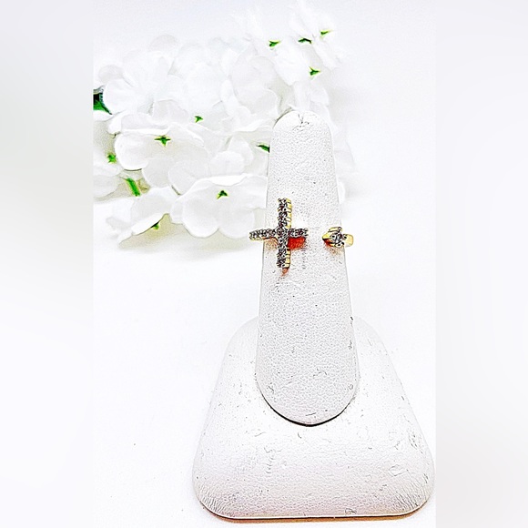 CZ Cross Ring in 18k Gold Filled, NWT, Ships in Gift Box, Adjustable - Picture 5 of 5